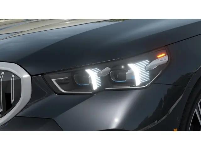 2027 BMW 5 Series 530i