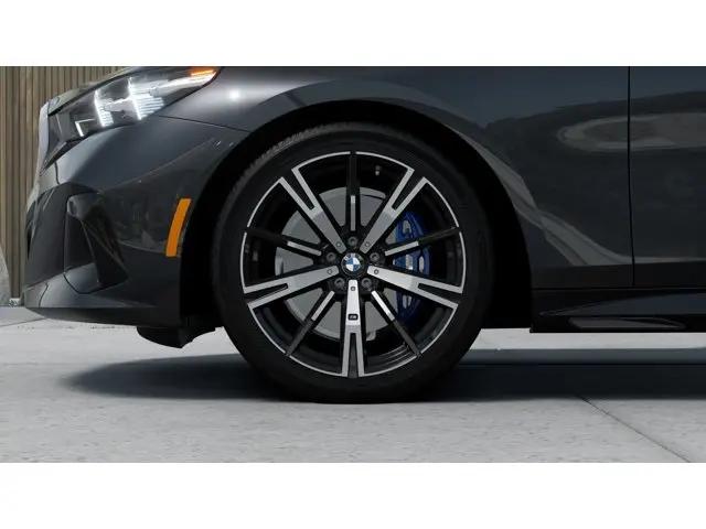 2027 BMW 5 Series 530i