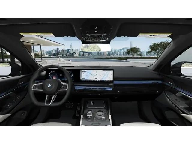 2027 BMW 5 Series 530i