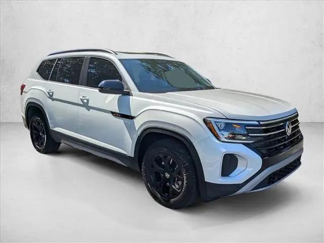 2026 Volkswagen Atlas Peak Edition