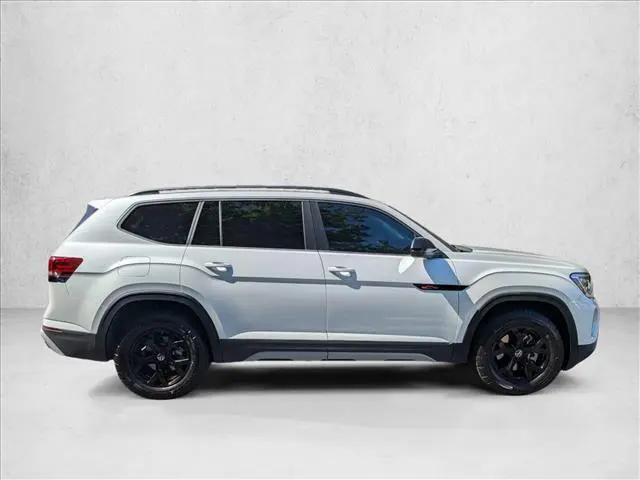 2026 Volkswagen Atlas Peak Edition