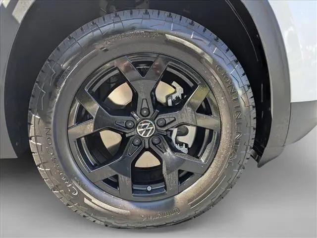 2026 Volkswagen Atlas Peak Edition