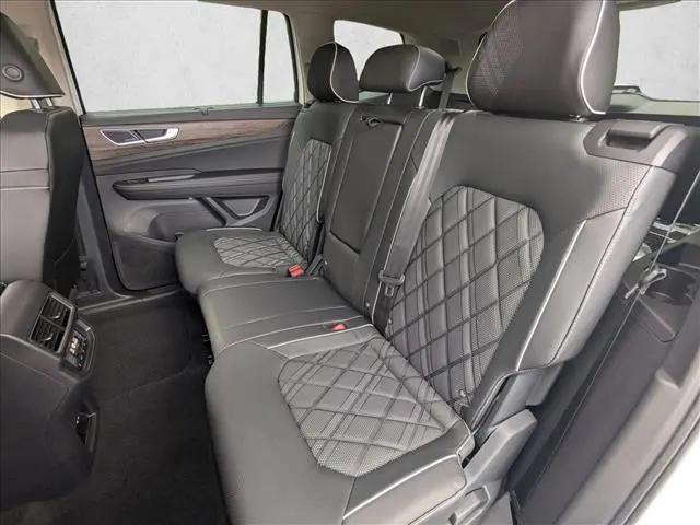 2026 Volkswagen Atlas SEL Premium R-Line