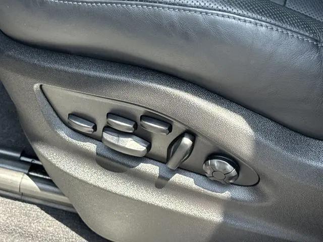 2022 Porsche Cayenne Platinum Edition