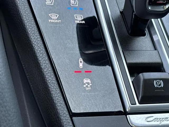 2022 Porsche Cayenne Platinum Edition