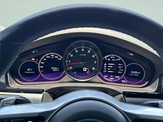 2022 Porsche Cayenne Platinum Edition
