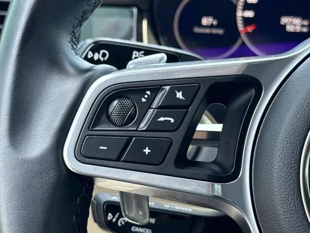 2022 Porsche Cayenne Platinum Edition