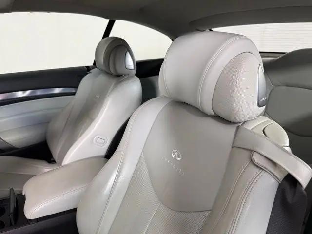 2009 INFINITI G37 G37