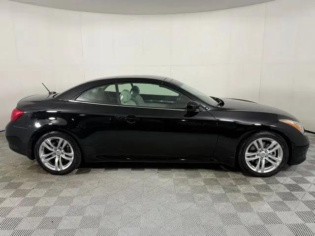 2009 INFINITI G37 G37