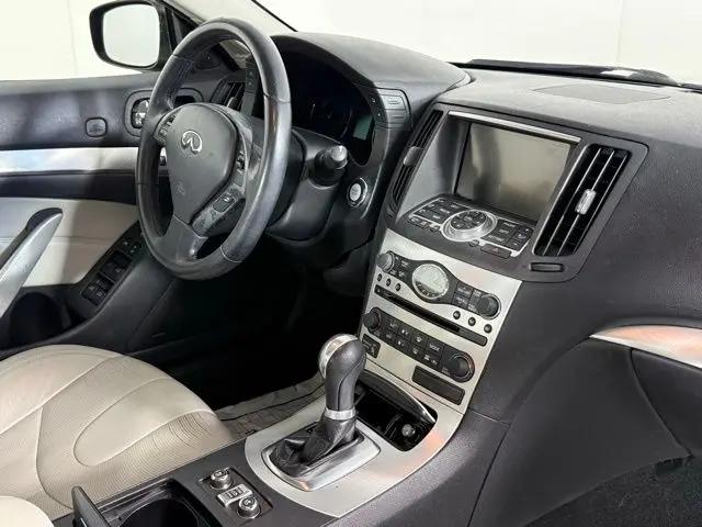 2009 INFINITI G37 G37