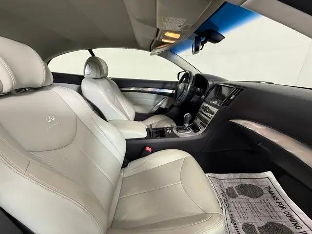 2009 INFINITI G37 G37