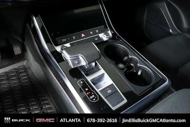 2025 Audi Q8 Premium Plus 55 TFSI quattro