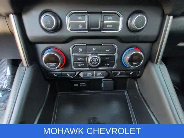 2024 Chevrolet Suburban 4WD Z71