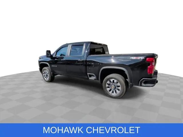 2023 Chevrolet Silverado 2500HD 4WD Crew Cab Standard Bed Custom