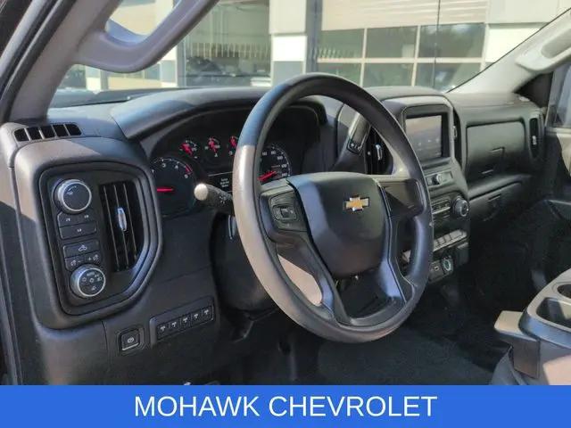 2023 Chevrolet Silverado 2500HD 4WD Crew Cab Standard Bed Custom