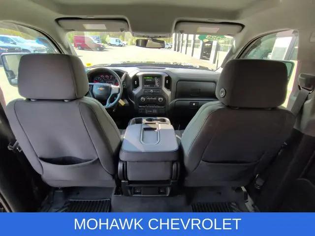 2023 Chevrolet Silverado 2500HD 4WD Crew Cab Standard Bed Custom