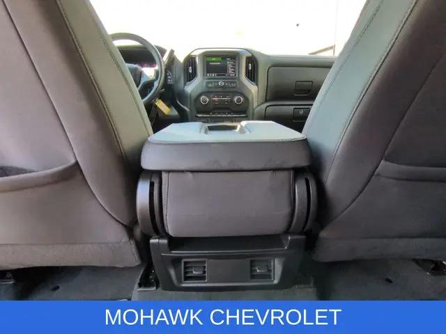 2023 Chevrolet Silverado 2500HD 4WD Crew Cab Standard Bed Custom