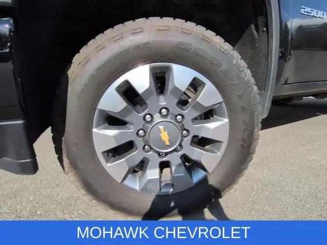 2023 Chevrolet Silverado 2500HD 4WD Crew Cab Standard Bed Custom