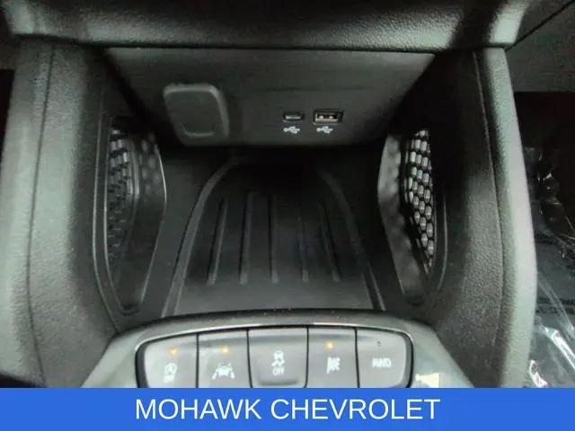 2025 Chevrolet TrailBlazer AWD LT