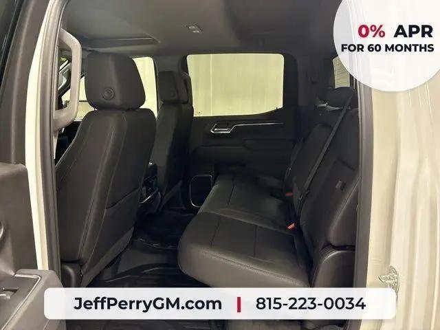 2026 GMC Sierra 1500 Crew Cab, Short Bed, SLT, 4WD