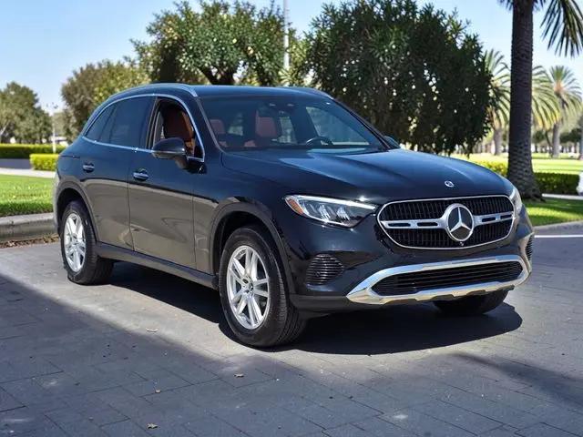 2025 Mercedes-Benz GLC SUV