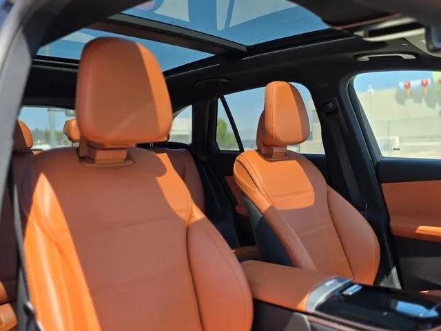 2025 Mercedes-Benz GLC SUV