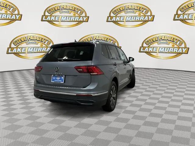 2024 Volkswagen Tiguan 2.0T SE