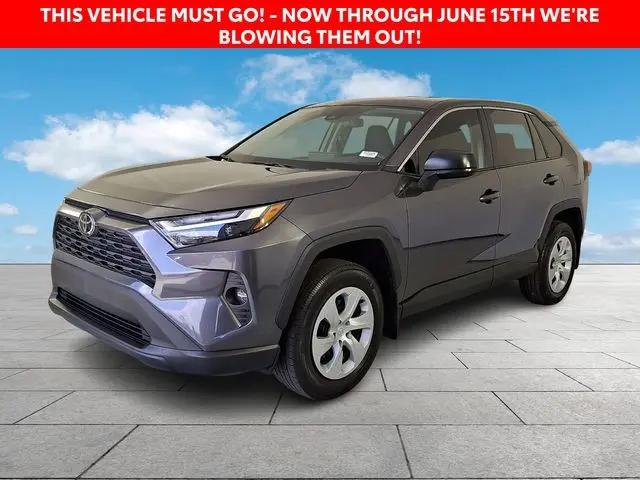 2025 Toyota RAV4 LE