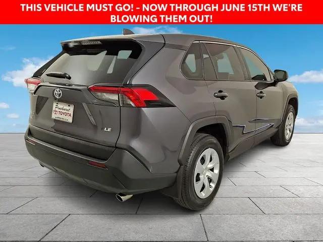 2025 Toyota RAV4 LE