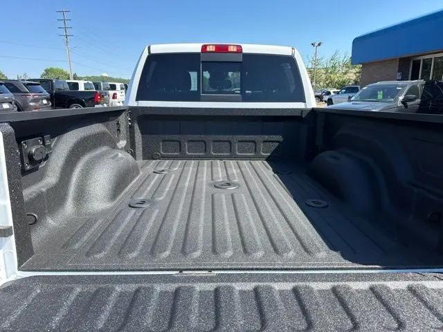 2026 Ram 3500 Tradesman Crew Cab 4x4 64 Box
