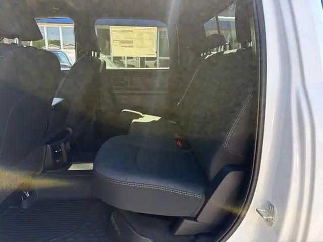 2026 Ram 3500 Tradesman Crew Cab 4x4 64 Box