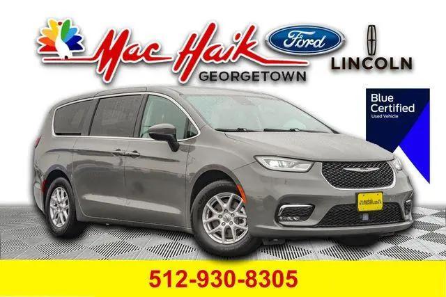 2023 Chrysler Pacifica Touring L for sale in Georgetown, TX