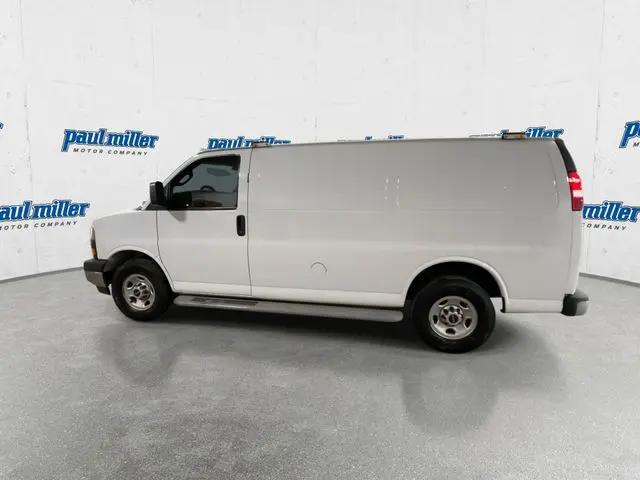 2020 GMC Savana Cargo RWD 2500 Regular Wheelbase Work Van