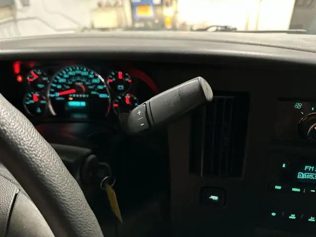 2020 GMC Savana Cargo RWD 2500 Regular Wheelbase Work Van