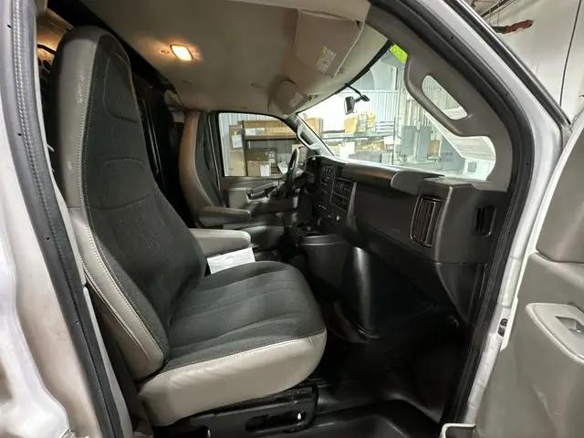 2020 GMC Savana Cargo RWD 2500 Regular Wheelbase Work Van