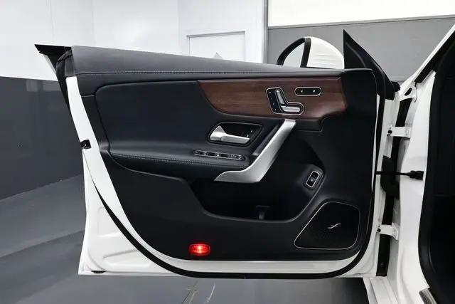 2022 Mercedes-Benz CLA 4MATIC