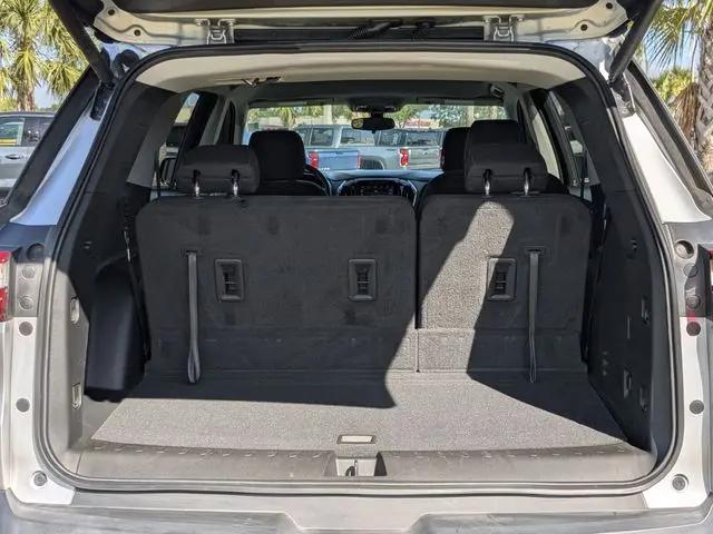 2020 Chevrolet Traverse FWD LT Cloth