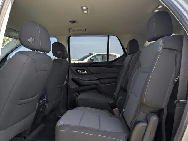 2020 Chevrolet Traverse FWD LT Cloth