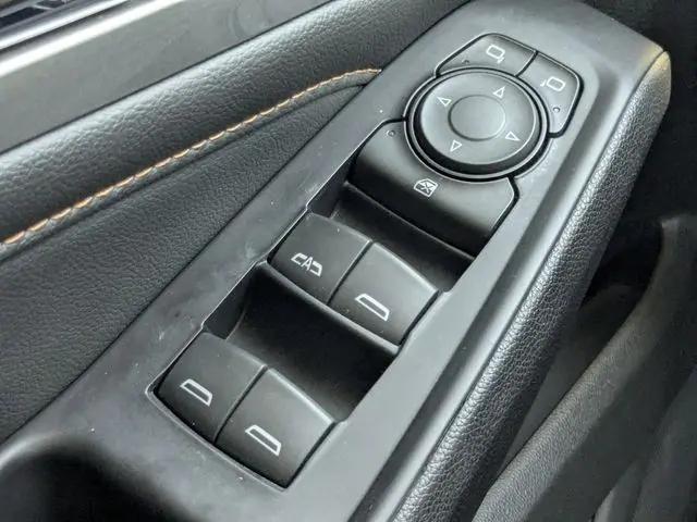 2020 Chevrolet Traverse FWD LT Cloth
