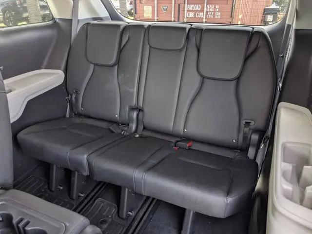 2024 Kia Carnival MPV SX