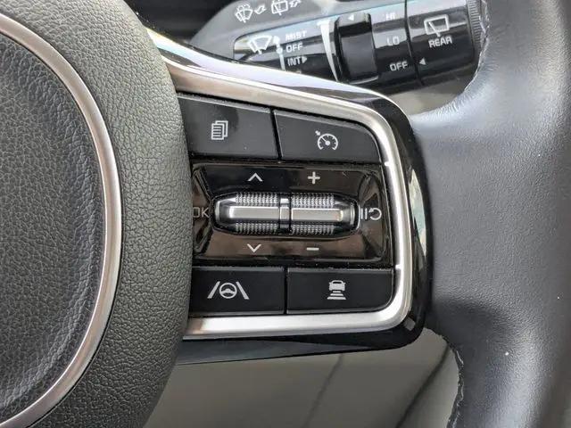 2024 Kia Carnival MPV SX