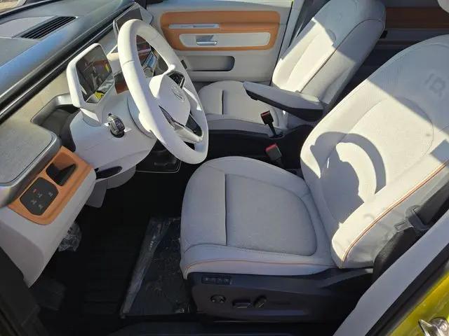 2025 Volkswagen ID. Buzz 1st Edition with 4MOTION