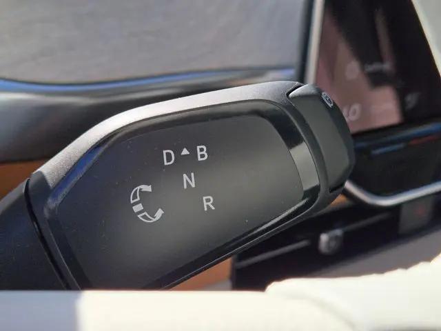 2025 Volkswagen ID. Buzz 1st Edition with 4MOTION