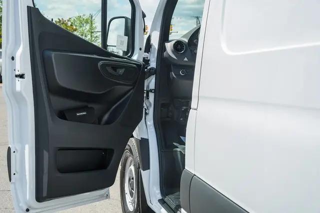 2026 Mercedes-Benz Sprinter 2500 Standard Roof 4-Cyl Diesel