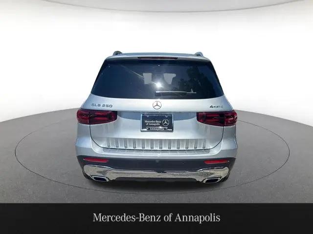 2026 Mercedes-Benz GLB 4MATIC
