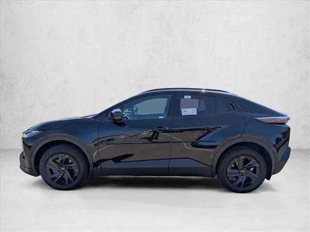 2026 Toyota C-HR SE