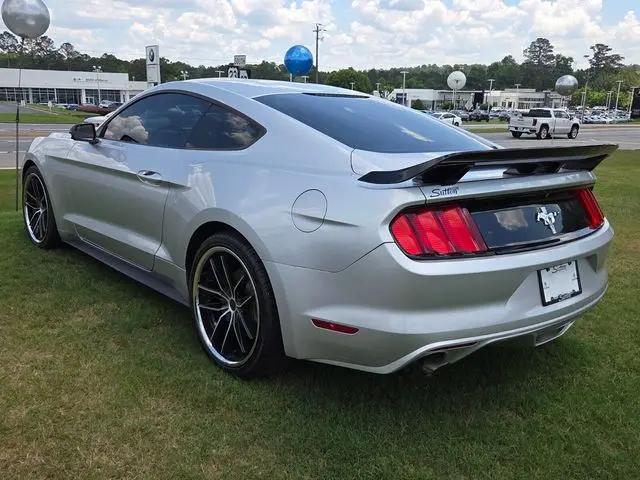 2017 Ford Mustang V6