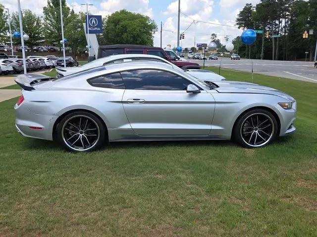 2017 Ford Mustang V6
