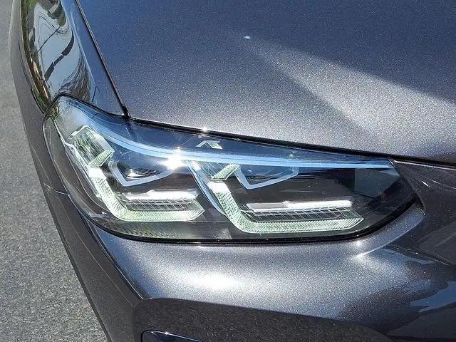 2023 BMW X3 M40i