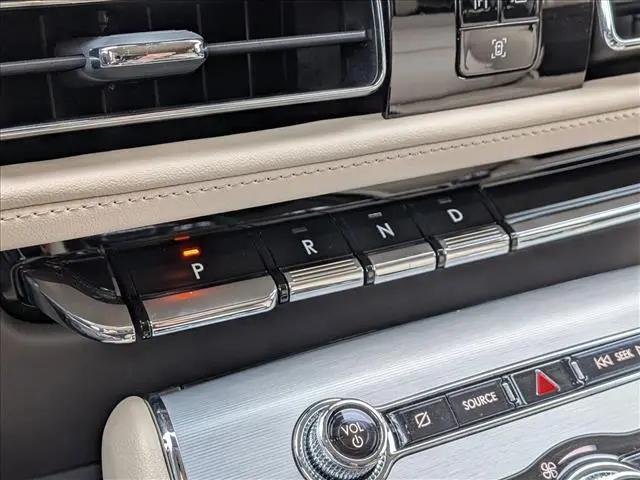 2023 Lincoln Aviator Standard